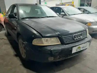 Veículo de Sucata audi a4 berlina (b5) 2.5 tdi do ano 2001 alimentado 