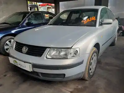 Veículo de Sucata volkswagen passat b5 (3b2) 1.9 tdi do ano 1998 alimentado afn