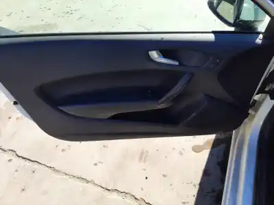 Veículo de Sucata audi a1 (8x) attraction do ano 2011 alimentado cbza