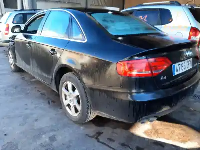 Scrapping Vehicle audi a4 b8 (8k2) 2.0 tdi of the year 2001 powered cag