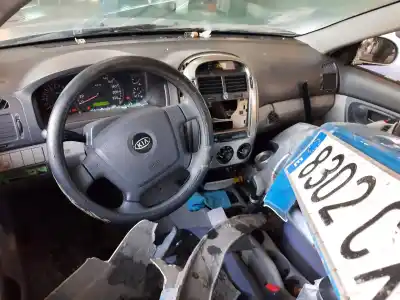 Sloopvoertuig kia cerato i fastback (ld) 1.6 van het jaar 2005 aangedreven g4ed