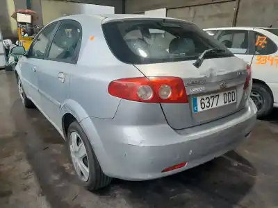 Veículo de Sucata daewoo lacetti sx do ano 2004 alimentado f16d3