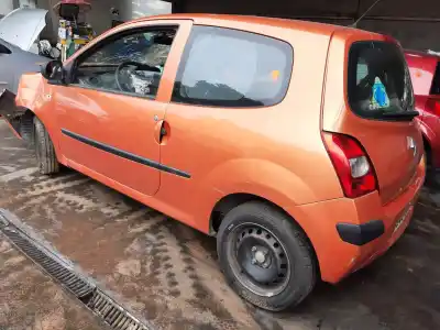 Veicolo di demolizione renault twingo authentique dell'anno 2008 alimentato d7f800