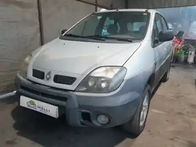 Здавання транспортного засобу RENAULT SCENIC RX4 (JA0) 1.9 dCi Salomon року 2001 потужний F9Q740