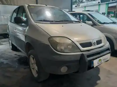 Scrapping Vehicle renault scenic rx4 (ja0) 1.9 dci salomon of the year 2001 powered f9q740