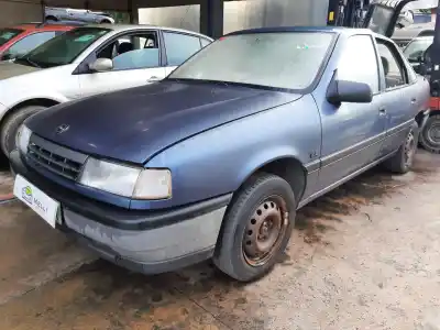 Veículo de Sucata opel vectra a gl 75 cv / 55 kw do ano 1988 alimentado 