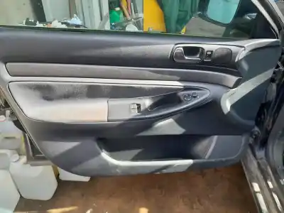 Veículo de Sucata audi a4 berlina (b5) 1.8 t do ano 1997 alimentado aeb