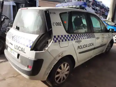 Veículo de Sucata renault scenic ii dynamique 131 cv / 96 kw do ano 2008 alimentado f9q