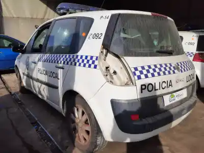 Veículo de Sucata renault scenic ii dynamique 131 cv / 96 kw do ano 2008 alimentado f9q