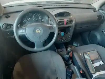 Veicolo di demolizione opel corsa c (x01) 1.0 (f08, f68) dell'anno 2002 alimentato z10xe Veicolo di demolizione opel corsa c (x01) 1.0 (f08, f68) dell'anno 2002 alimentato z10xe