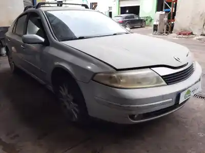 Veicolo di demolizione renault laguna ii (bg0) authentique 101 cv / 74 kw dell'anno 2004 alimentato f9q752