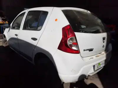 Veículo de Sucata dacia sandero podium do ano 2001 alimentado d4f732