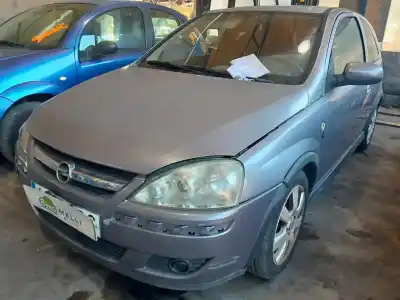 Veicolo di demolizione opel corsa c blue line dell'anno 2006 alimentato z12xep