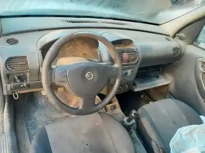 Sloopvoertuig opel combo tour enjoy van het jaar 2006 aangedreven z17dth