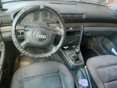 Veículo de Sucata audi a4 berlina (b5) 1.9 tdi do ano 1999 alimentado afn