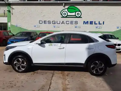 Veículo de Sucata kia xceed drive do ano 2022 alimentado g3le