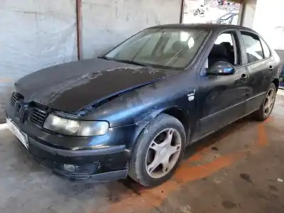 Scrapping Vehicle seat leon (1m1) 1.9 tdi of the year 2003 powered asv