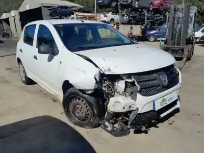 Veicolo di demolizione dacia sandero ambiance dell'anno 2014 alimentato k9k612