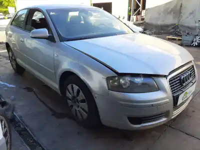 Veículo de Sucata audi a3 (8p) 1.9 tdi ambiente do ano 2006 alimentado bkc
