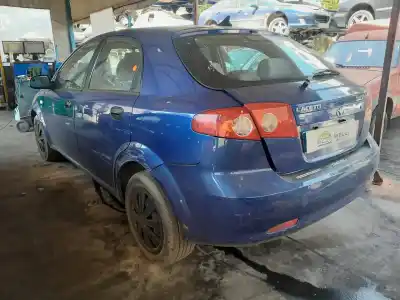 Veículo de Sucata daewoo lacetti se do ano 2004 alimentado f14d3