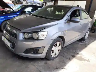 Vehicul casat chevrolet aveo berlina hatchback ls al anului 2012 alimentat a12xer