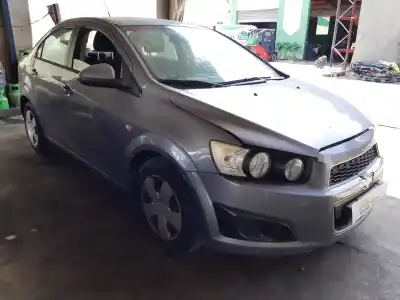 Vehicul casat chevrolet aveo berlina hatchback ls al anului 2012 alimentat a12xer