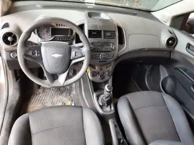 Vehicul casat chevrolet aveo berlina hatchback ls al anului 2012 alimentat a12xer