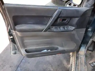 Здавання транспортного засобу mitsubishi montero (v60/v70) 3.2 di-d avance року 2001 потужний 4m41