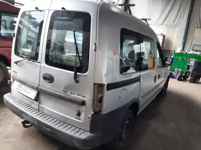 Veículo de Sucata opel combo tour do ano 2003 alimentado y17dtl
