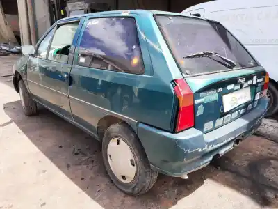 Veículo de Sucata citroen ax first do ano 2001 alimentado hdz