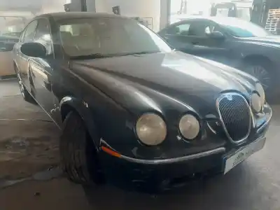 Здавання транспортного засобу jaguar s-type 2.7 v6 diesel cat року 2001 потужний 7b