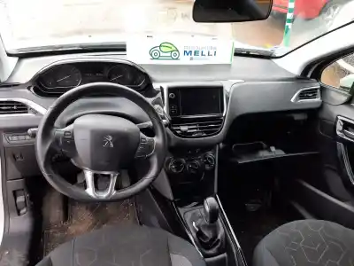 Veículo de Sucata peugeot 2008 (--.2013->) signature do ano 2019 alimentado yh01