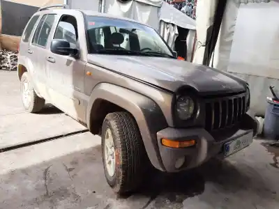 Verschrottungsfahrzeug jeep cherokee (kj) 2.5 crd 4x4 des jahres 2001 angetrieben d99b