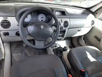 Scrapping Vehicle renault kangoo (f/kc0) authentique 4x4 of the year 2005 powered f9q790 Scrapping Vehicle renault kangoo (f/kc0) authentique 4x4 of the year 2005 powered f9q790