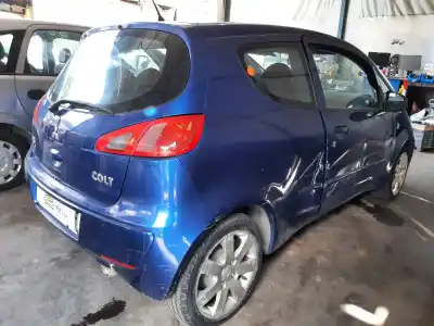 Véhicule à la ferraille MITSUBISHI COLT BERLINA 3 (CZ) 1.3 Insport 95 CV / 70 KW de l'année 2006 alimenté G135930