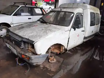 Veicolo di demolizione citroen c15 d dell'anno 2000 alimentato 161a