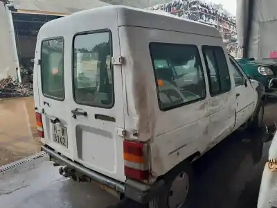 Veículo de Sucata citroen c15 rd familiale do ano 2001 alimentado 161a