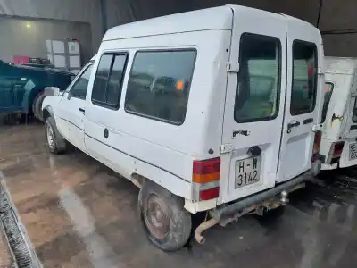 Veículo de Sucata citroen c15 rd familiale do ano 2001 alimentado 161a