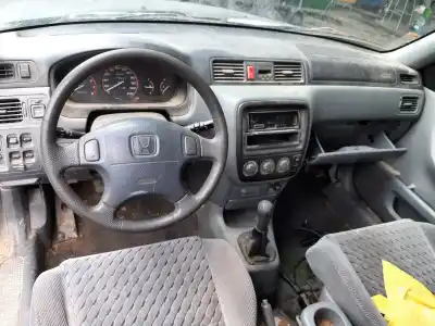 Здавання транспортного засобу honda cr-v (rd1/3) básico (rd1) року 1999 потужний b20z1
