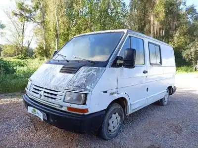Scrapping Vehicle renault trafic (desde 5.89) t 1100 of the year 2001 powered j8s