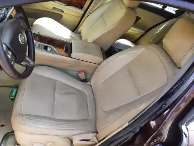 Veículo de Sucata jaguar xf 3.0 v6 diesel luxury do ano 2010 alimentado 306dt