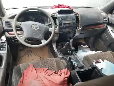 Vehículo de desguace toyota                                             land cruiser (j12)                                                                                                                                                                                                                                         3.0 turbodiesel                                                                                                                                                                                                                                            del año 2004 con motor 1kdftv