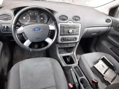 Veículo de Sucata ford focus berlina (cap) trend do ano 2005 alimentado g8da