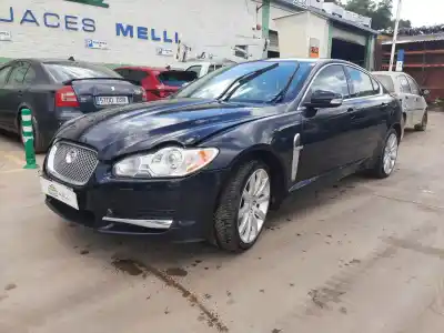 Veículo de Sucata jaguar xf i (x250) 2.7 d do ano 2008 alimentado 7g