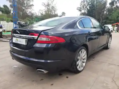 Veículo de Sucata jaguar xf i (x250) 2.7 d do ano 2008 alimentado 7g