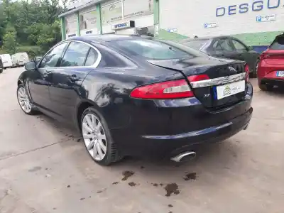 Veículo de Sucata jaguar xf i (x250) 2.7 d do ano 2008 alimentado 7g