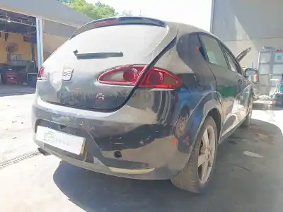 Veículo de Sucata seat leon (1p1) 2.0 tdi 16v do ano 2005 alimentado bkd