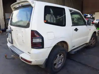 Здавання транспортного засобу mitsubishi montero (v60/v70) 3.2 di-d avance року 2001 потужний 4m41