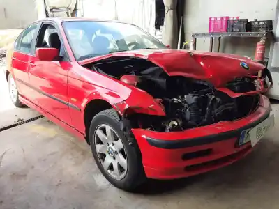 Veicolo di demolizione bmw serie 3 berlina (e46) 320d dell'anno 2002 alimentato 204d1