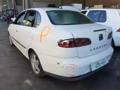 Véhicule à la ferraille seat cordoba (6l2) 1.9 tdi de l'année 2001 alimenté axr
